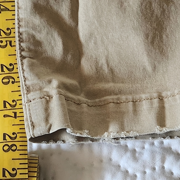 American Eagle Tan Chinos Size 29x32 - Picture 5 of 13